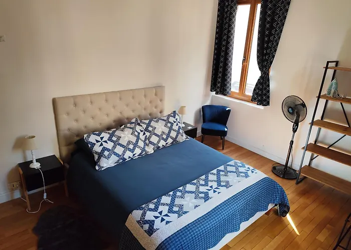 2 pièces totalement rénové au cœur de Bourges